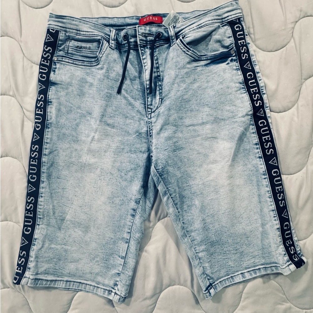 GUESS Light Wash Denim Shorts with Black Side Branding